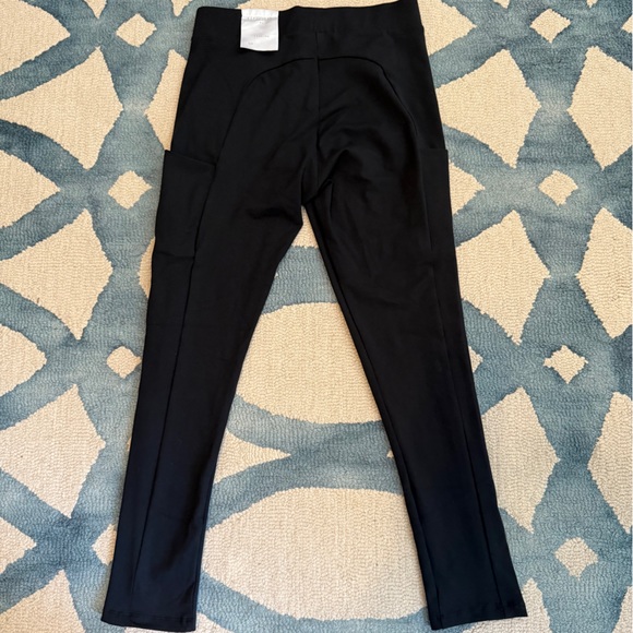 EZY WEAR by CH1 - Black High-Waisted Pocket Leggings - Size S - NWT - Picture 1 of 16